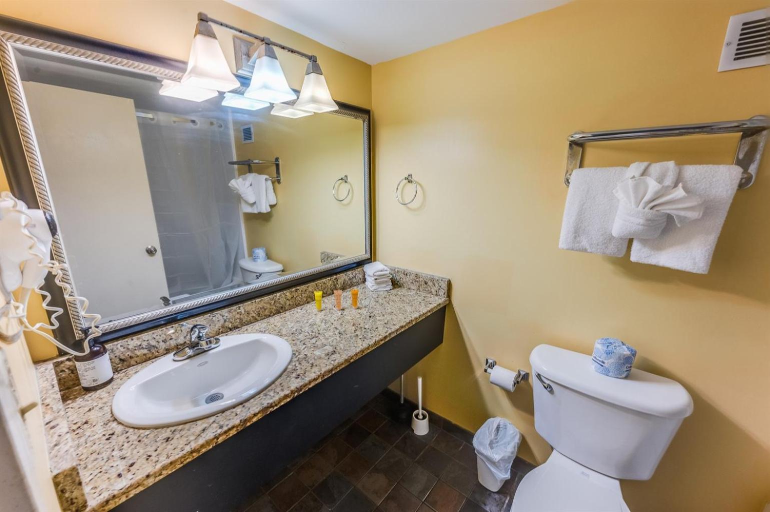 Remodeled Condo, Waterpark View At Landmark Resort Myrtle Beach Exterior foto
